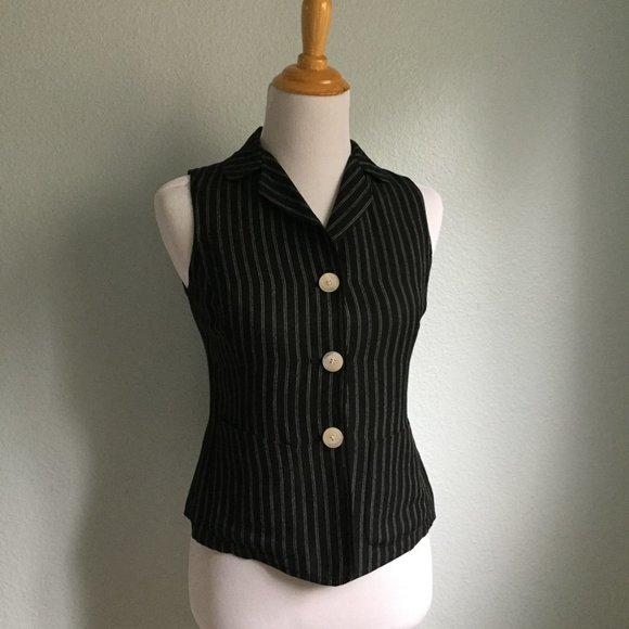 Ann Taylor three-button vest - Picture 1 of 8